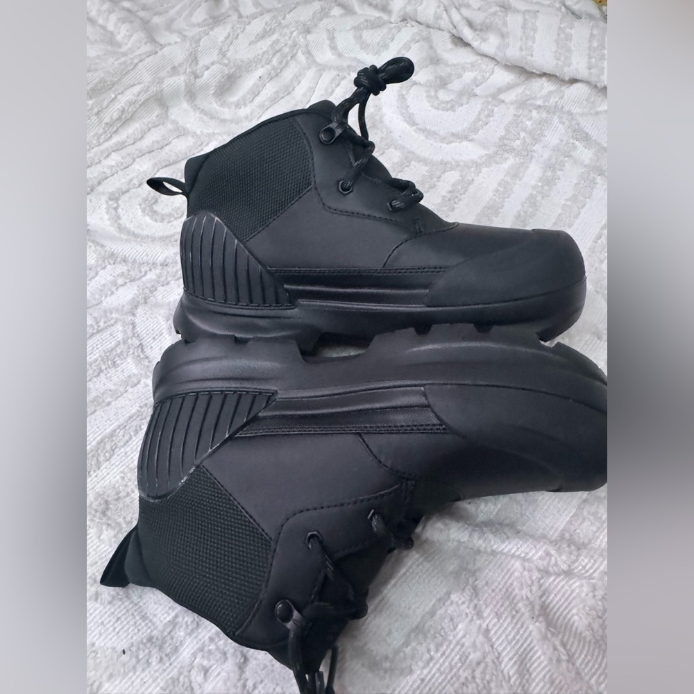 UGG NEUMAL X  snow/ rainproof boots size 9 new! - Picture 6 of 10